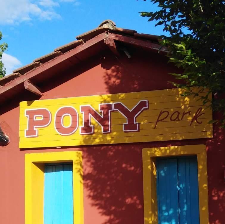 PONY PARK logo